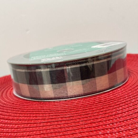Members Mark Wired Ribbon Black and Cream Buffalo Check 50 yards NWT - Picture 4 of 5